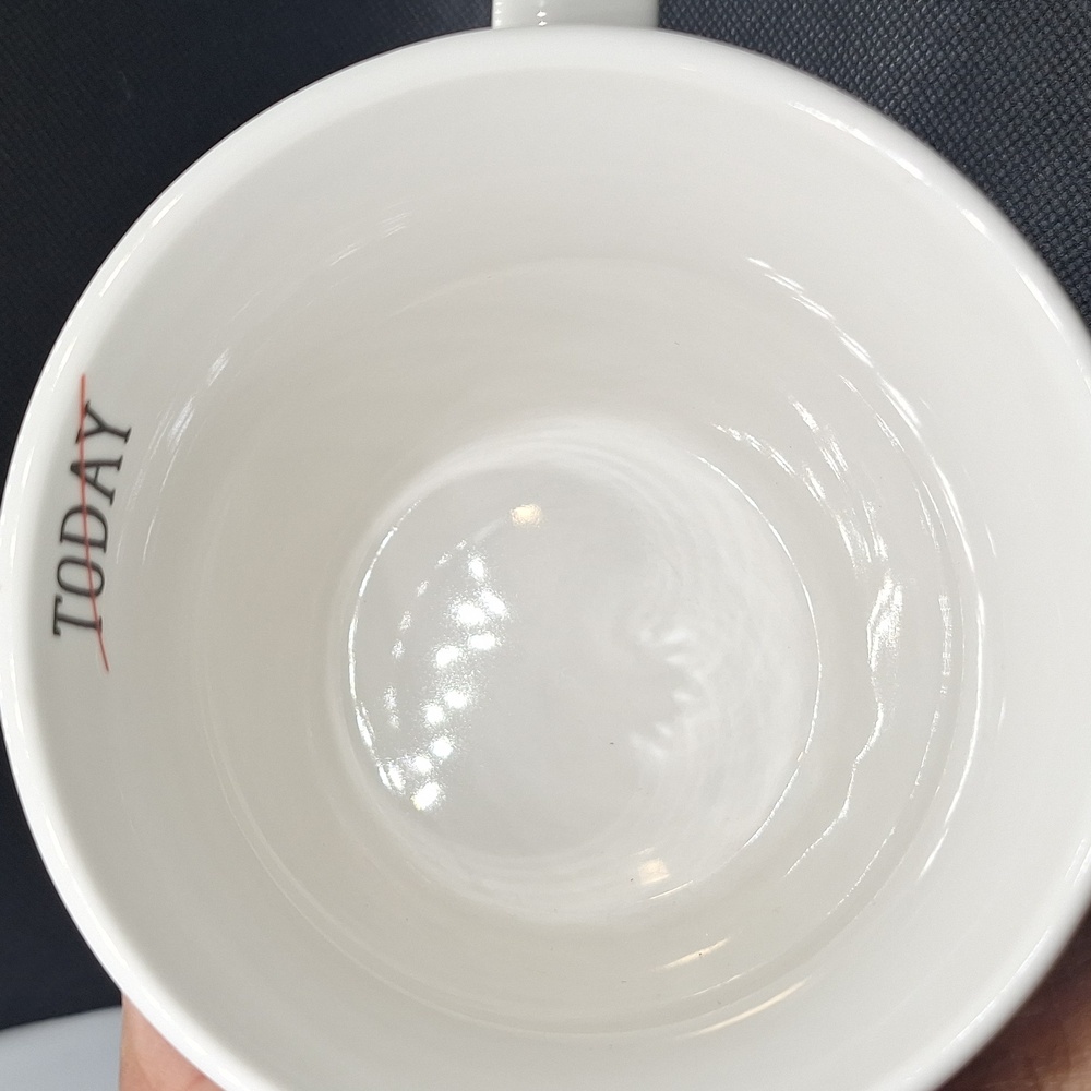 Stylish White Coffee Mug with Fashion Illustration - Picture 4 of 5